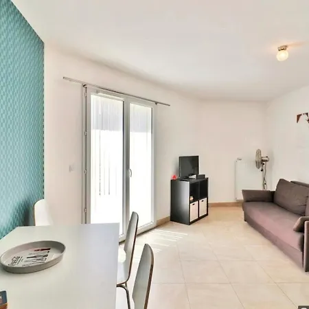 Joli 2 Pieces Nicois Avec Terrasse Ensoleillee Apartment Nice